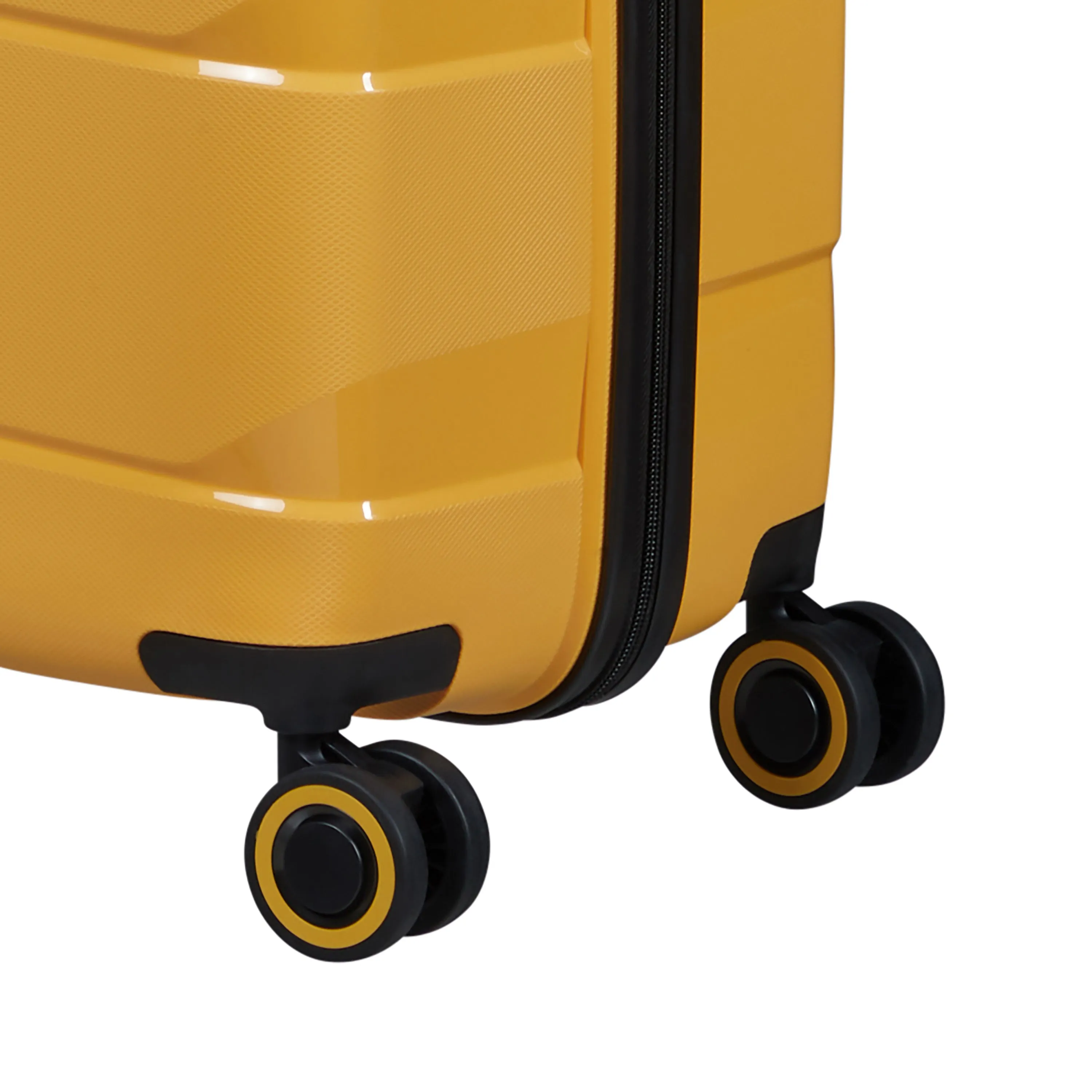 American Tourister Air Move Spinner Medium Luggage